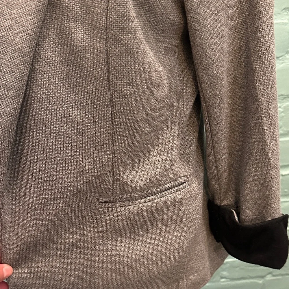 Skies Are Blue Asa Knit Blazer - Picture 7 of 8